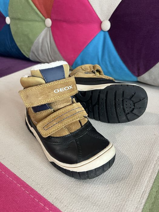 Детски ботуши Geox, размер 27