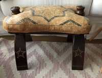 Taburet berber vintage piele naturala, lemn, sa camila handmade 57 cm