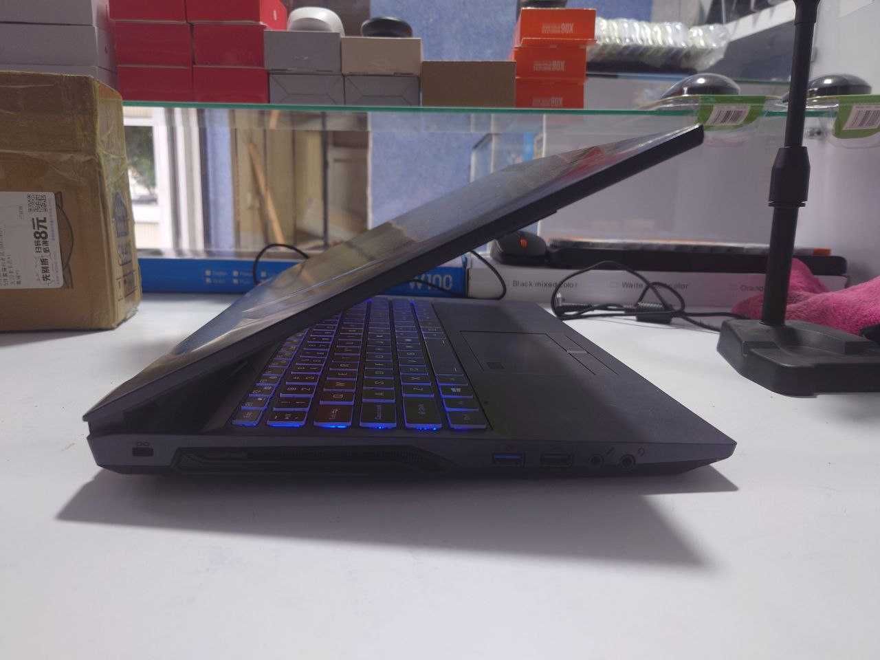 Gaming Laptop Core i7-10750H/RAM 16GB/SSD 512GB/GTX1650 4GB/15.6 FHD