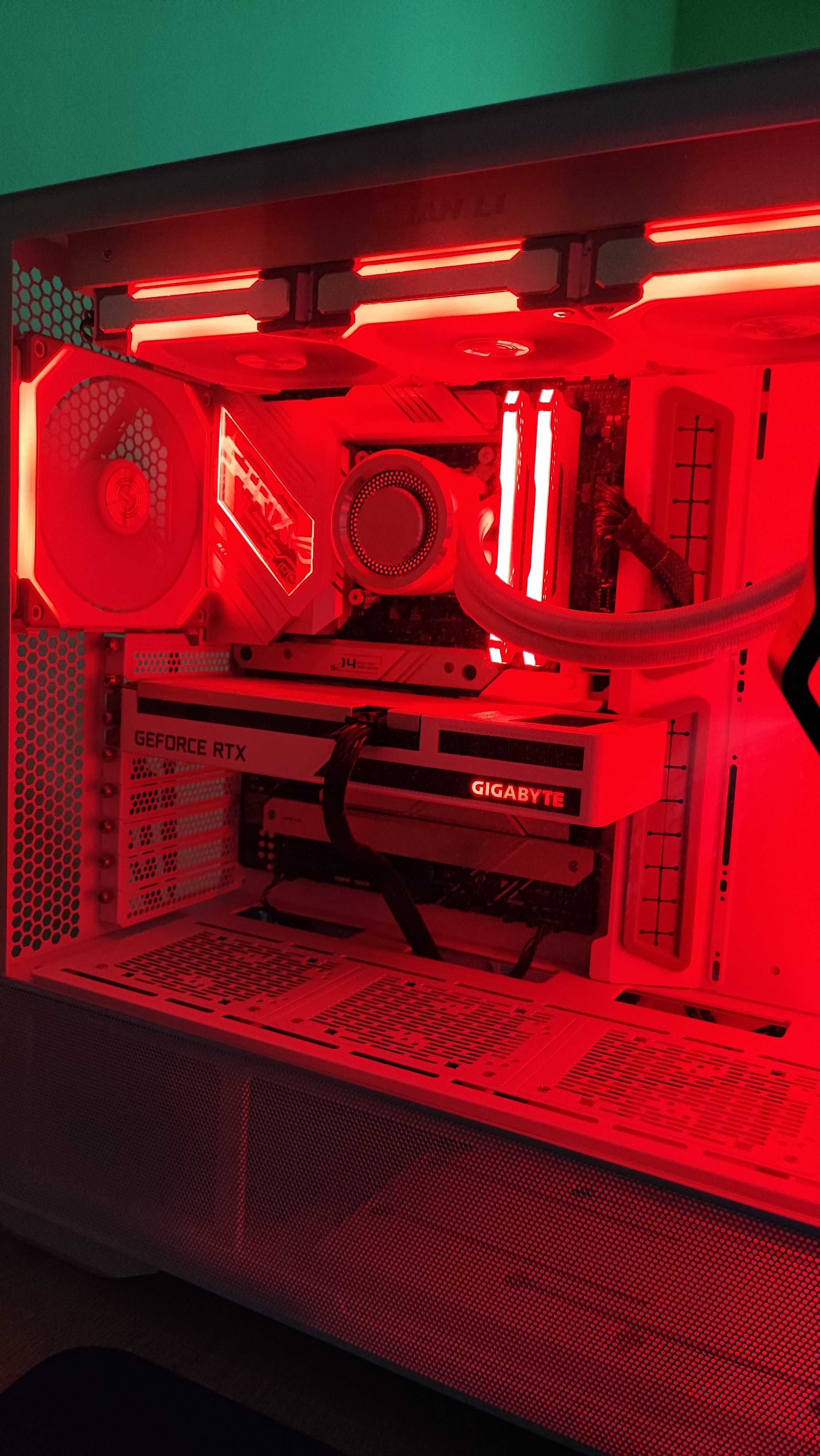 Гейминг компютър RTX 3060 / i7-13700K + 240Hz монитор + периферия