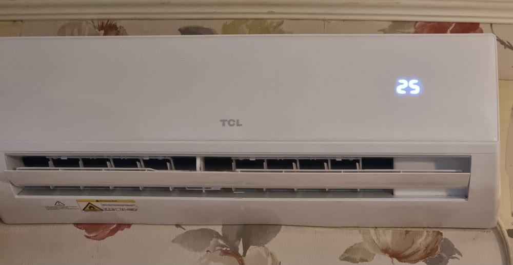 ХиперИнверторен климатик 12000  с wi-fi TCL