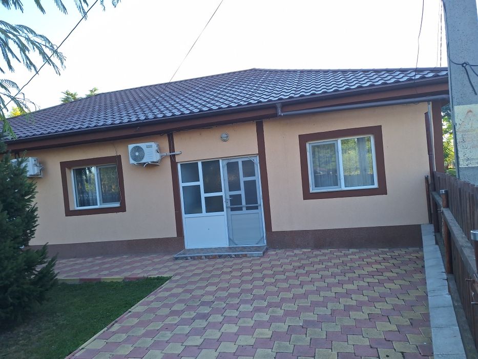 Casa de vanzare.