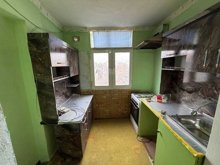 Продаётся 2х комн квартира на 4 этаже Ор-р Овир