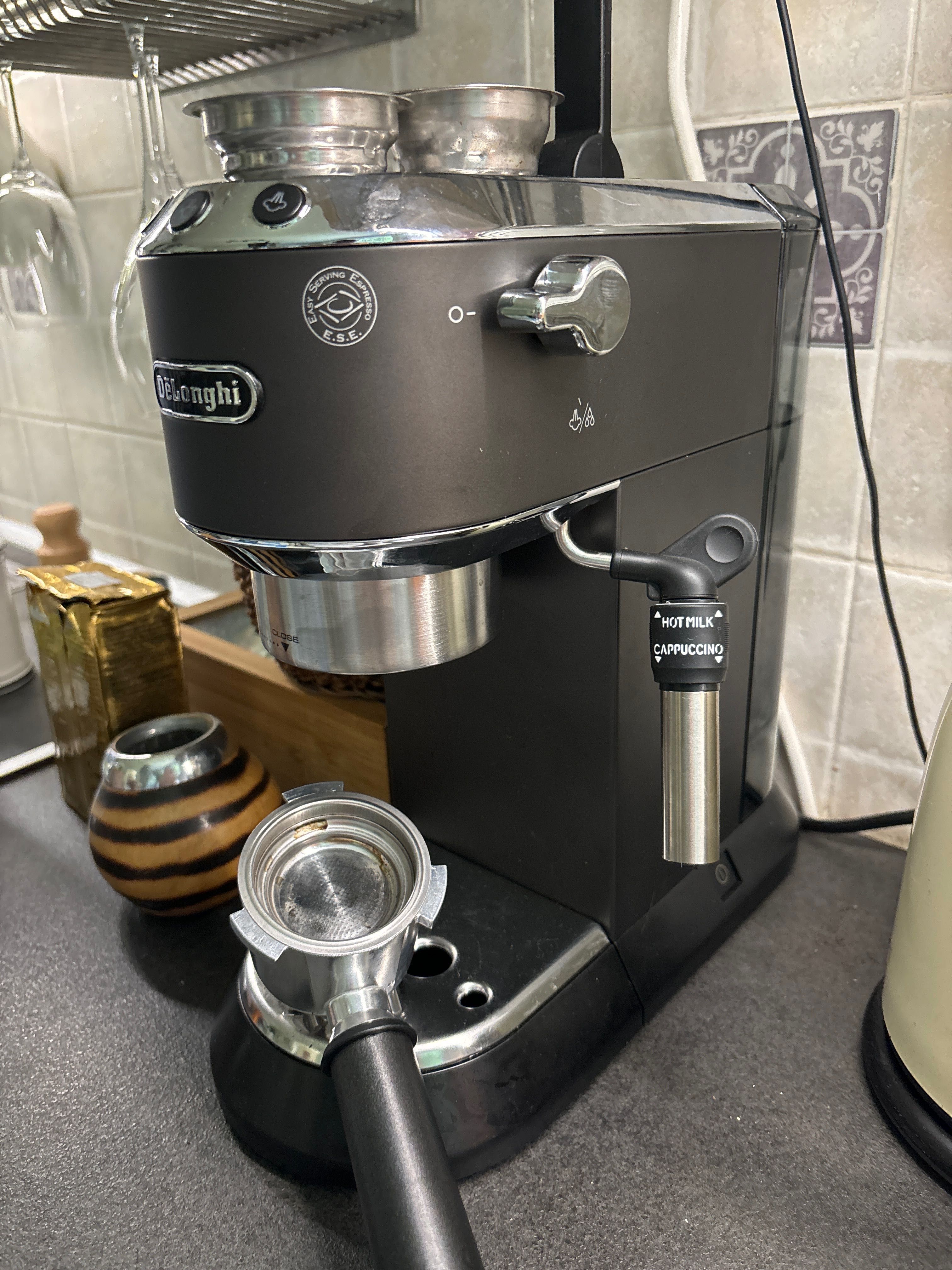 Кафемашина Delonghi