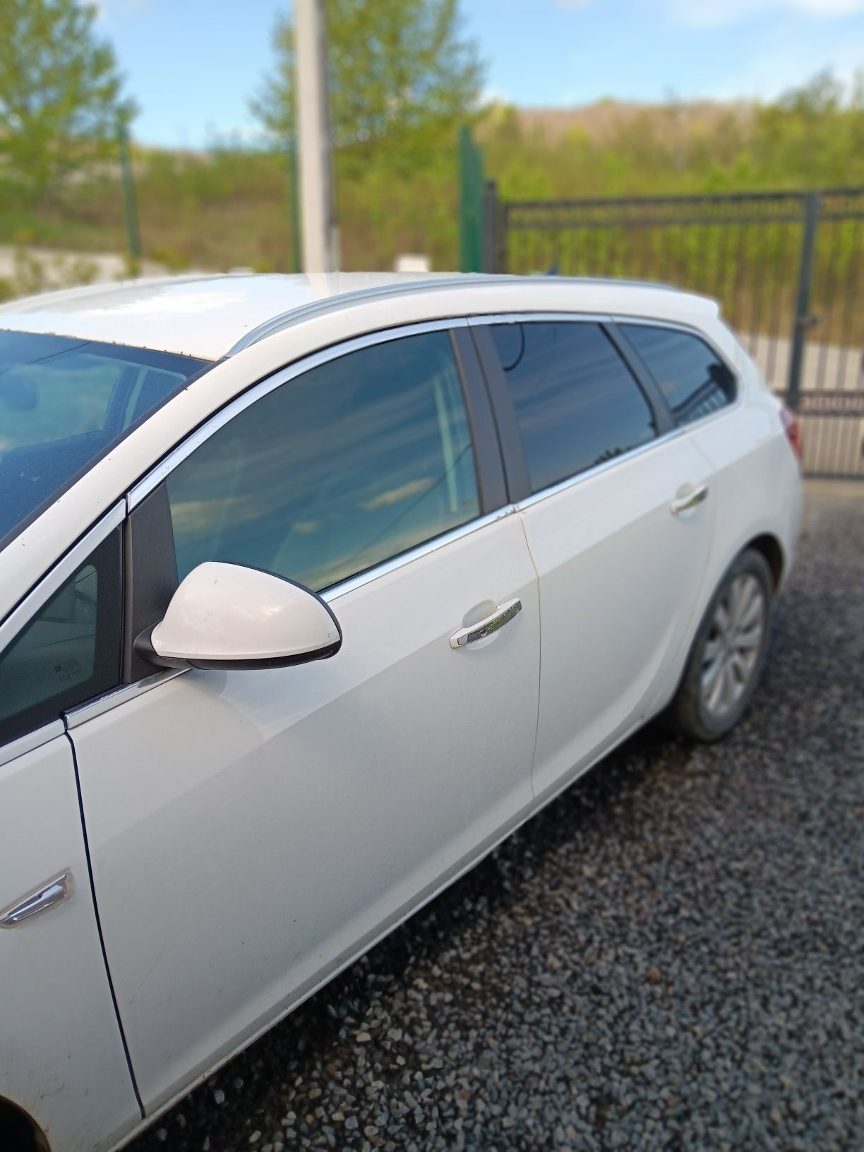 Vând Opel Astra J sport tourer