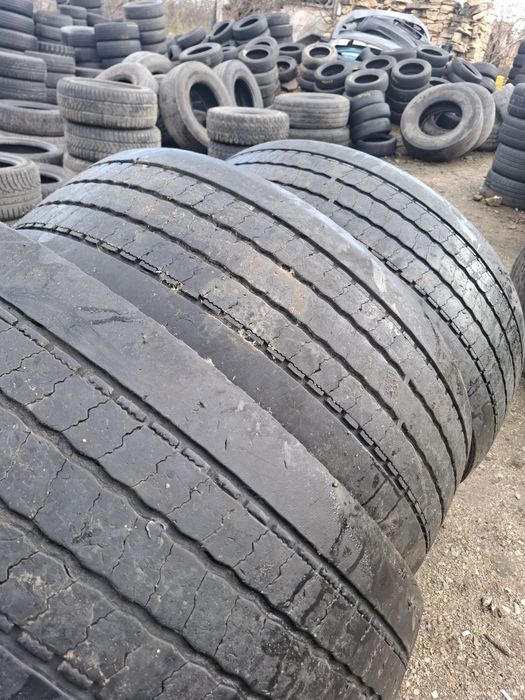 Vand 1 sau 2 sau 4 anvelope 385 65 22.5 bune fara defecte