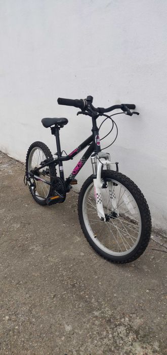 Bicicleta de copii cu roti de 20 inch Apollo