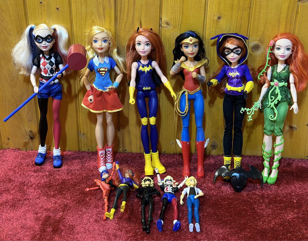 Papusi Dc Super Hero Girls