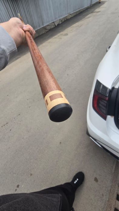 Бильярдная кий в чехле