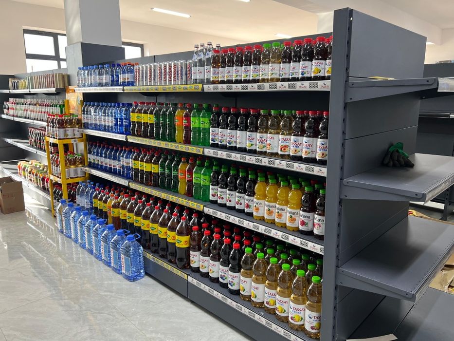 Стеллажи Витрины Торговое оборудование .