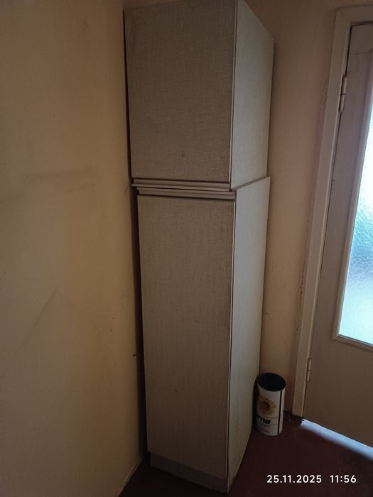 Продам мебельный пенал шкаф