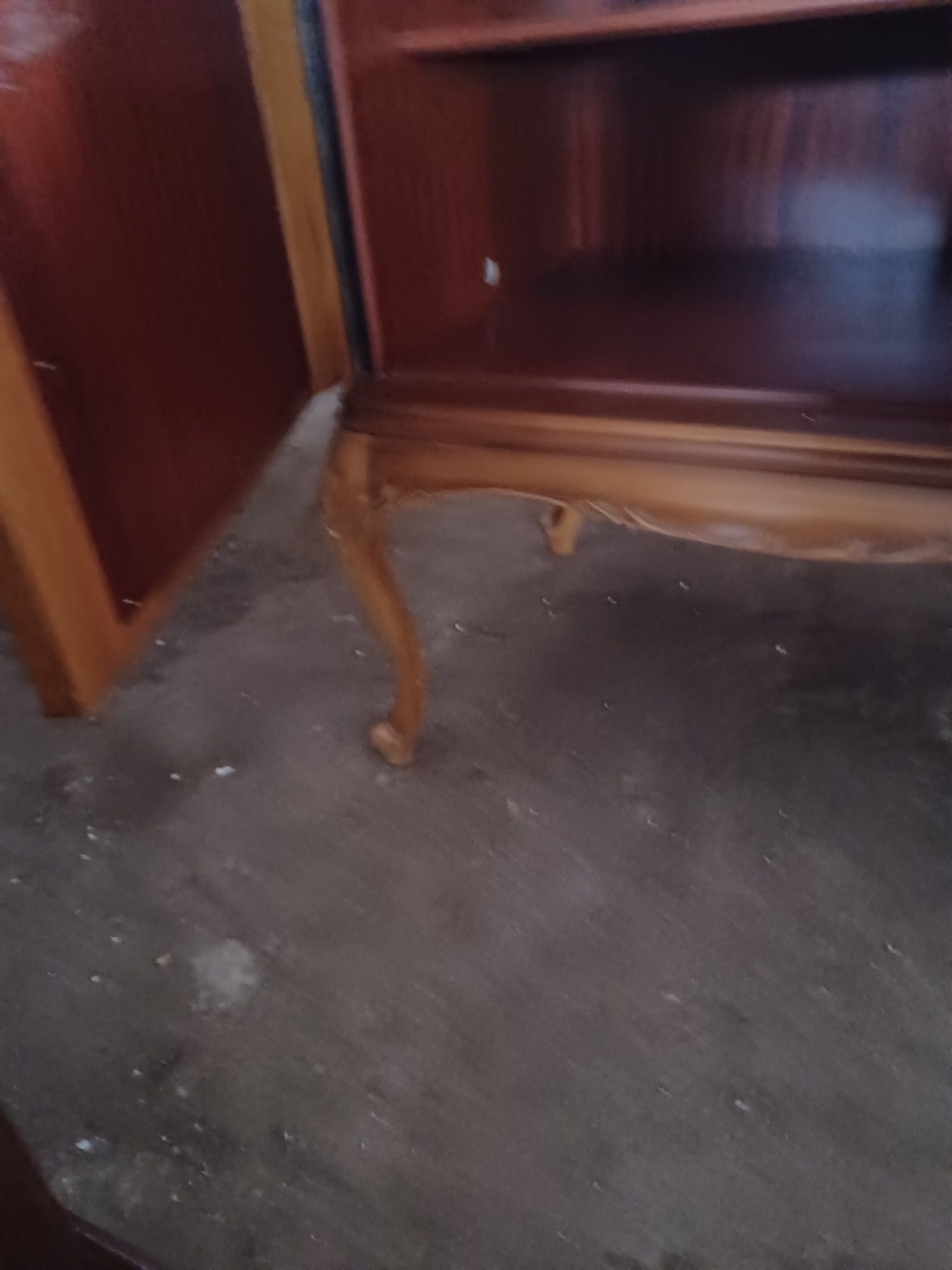 Comoda lemn masiv superba