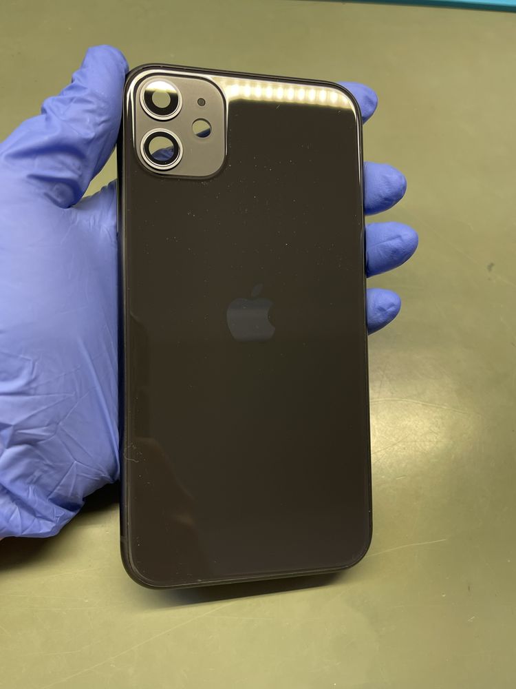 Carcasa originala iphone 11