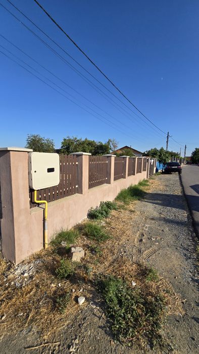 Vand /schimb CASA 130mp locuibili+M