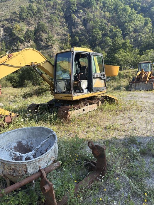 Vand excavator komatsu si minivola jcb