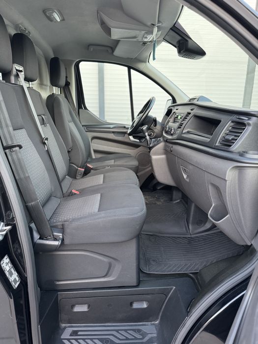Ford Transit Custom Lung L2H1 2.0 TDCi 2021 3 locuri Garantie 1 an