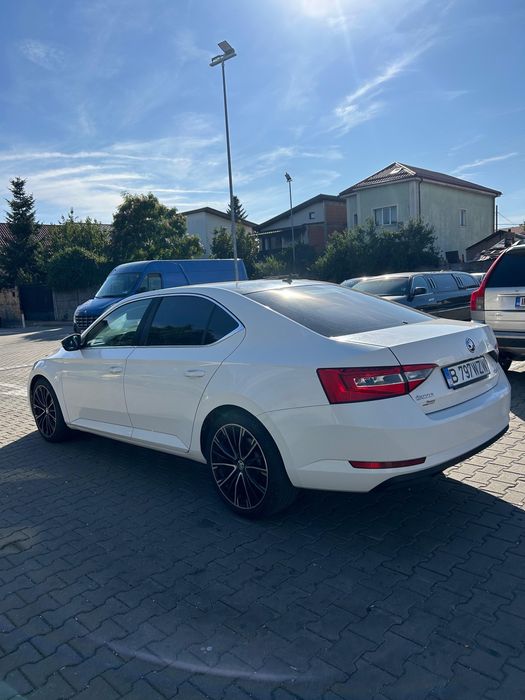 Skoda superb 2016