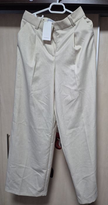 Pantaloni largi de vara