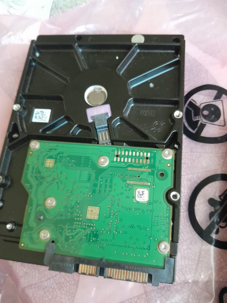 Toshiba Seagate capacity 500gb твърд диск