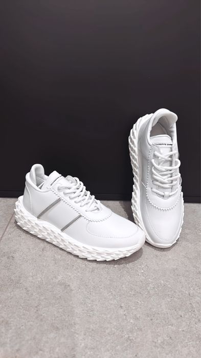 Giuseppe Zanotti дамски обувки