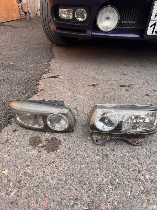 Фары туманки  от субару легаси 1997 рестал