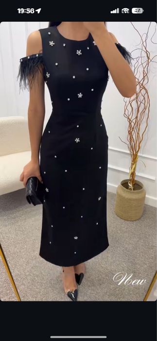 Екі көйлек сатылады, 1 рет киілген, размер с, Астана қаласы самовызов