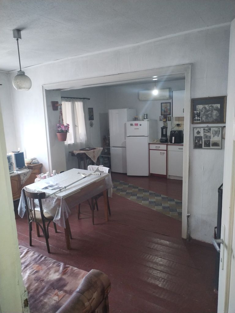 Продава се Къща в Тутракан - 200 кв.м за 153 €/кв.м - Снимка #4