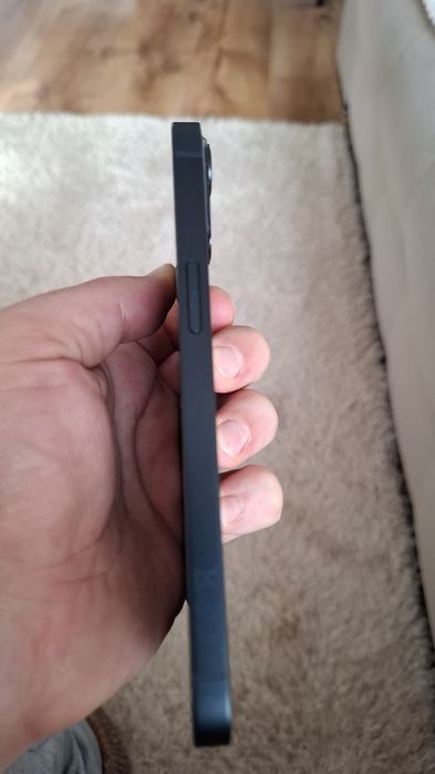 iPhone 13 128GB Midnight Blue