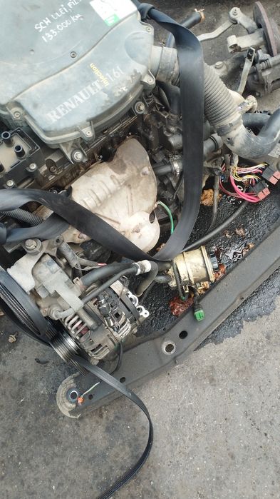 Alternator Dacia Logan 1.4 1.6 cu servo și clima