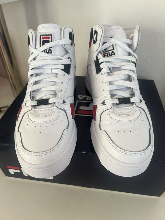 Adidasi stil gheată Fila