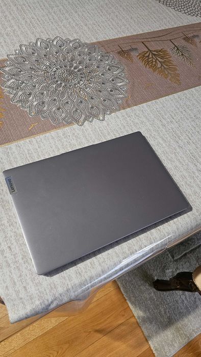 Laptop Lenovo IdeaPad Slim 3 i5 1250H 8GB 512GB SSD Stare Foarte Bună