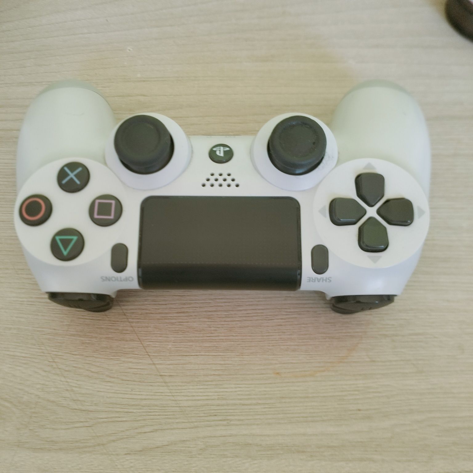 Sony PlayStation 4, Джостик, GamePad