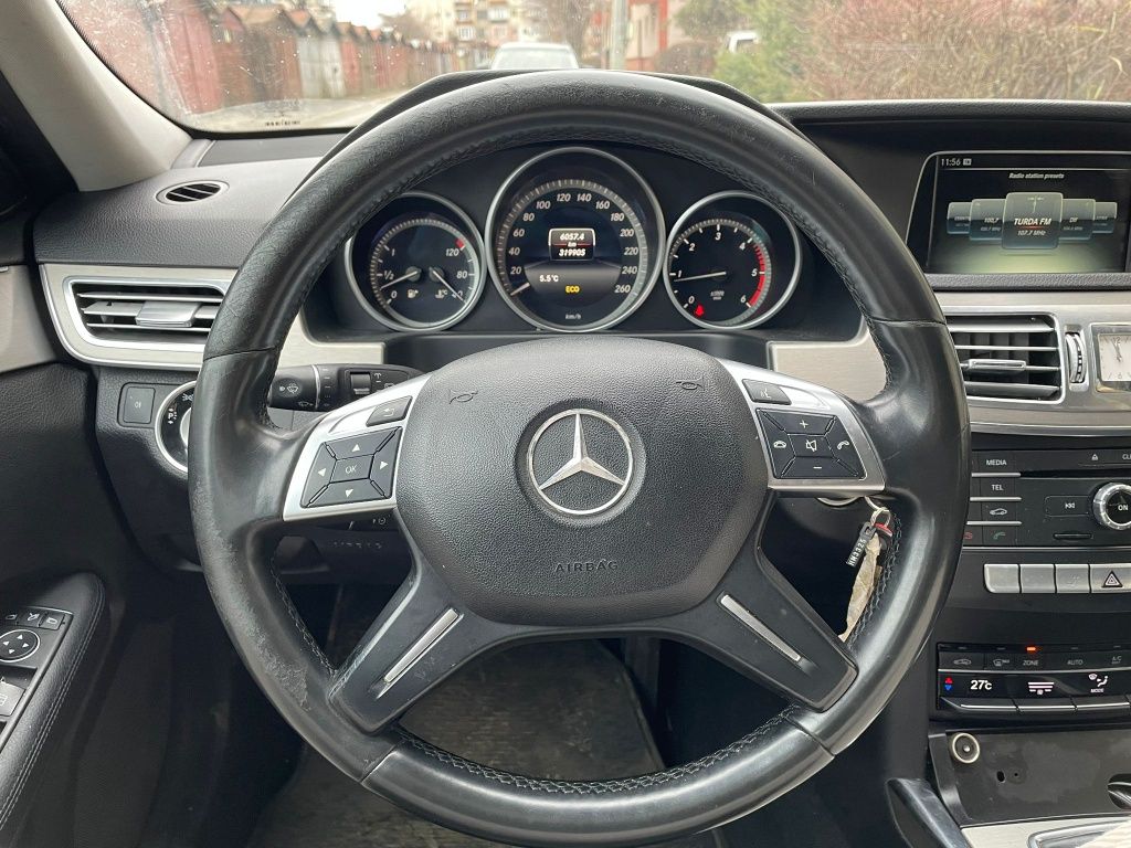 Mercedes Benz E Class 2015 W212