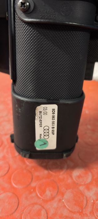 Ауди А4 Б5 / Audi A4 B5 щора за багажни и щора за куче.