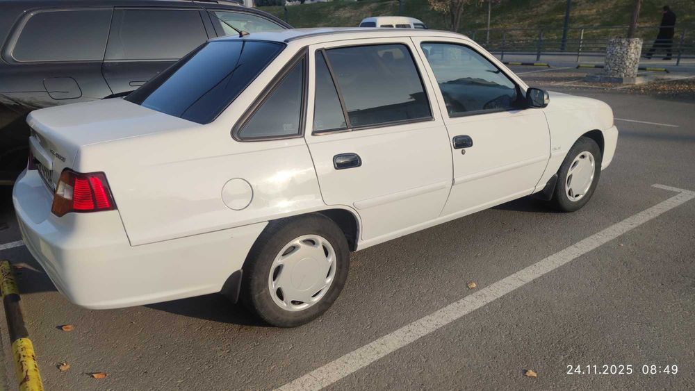 Нексия 2 ДОНС супер салон без кондиционера