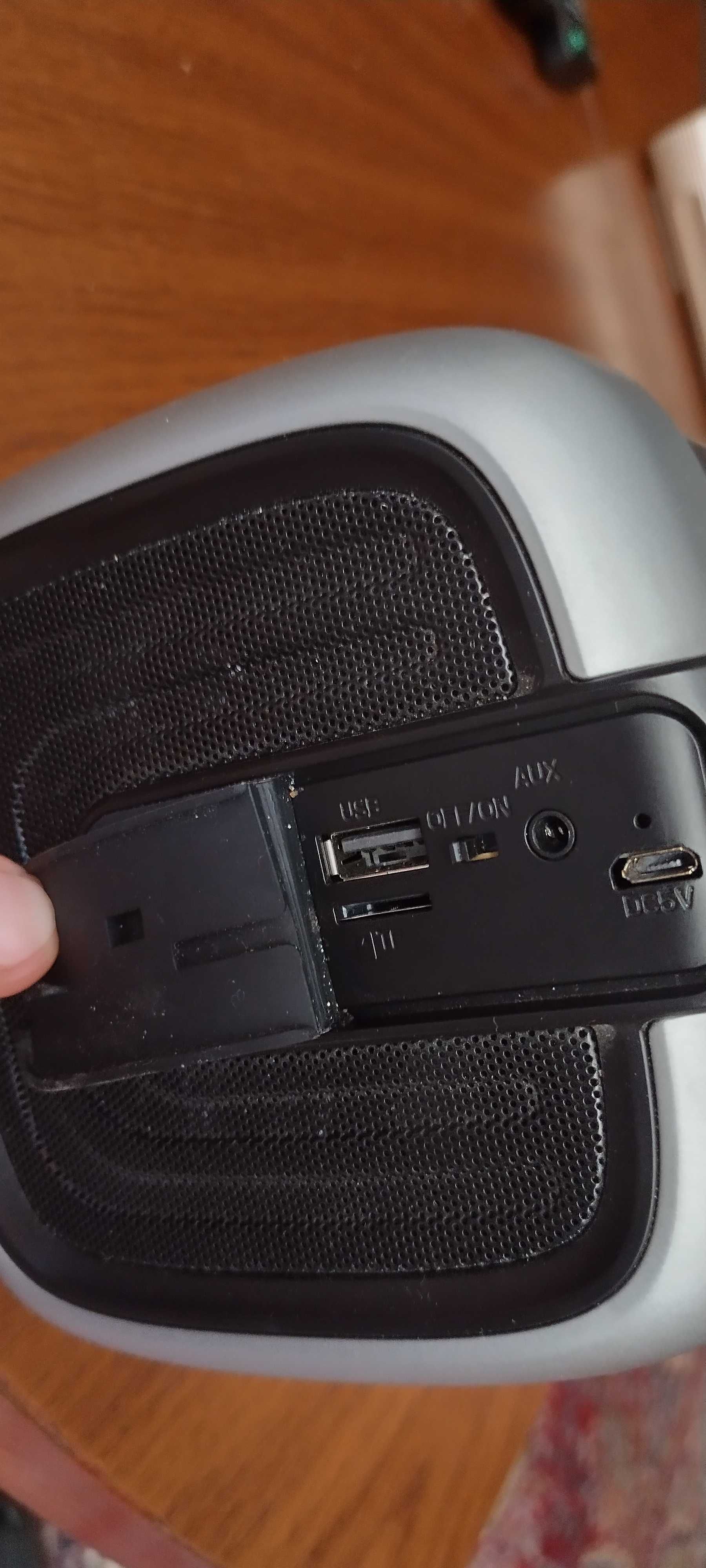 Преносима аудио система Diva Boombox BS27, Bluetooth, USB, AUX