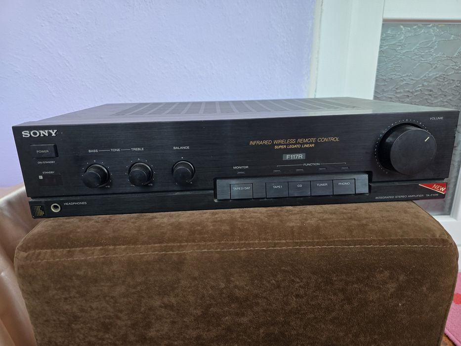 Stație amplificare Sony