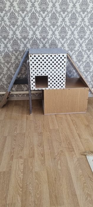 Домик для кошек .