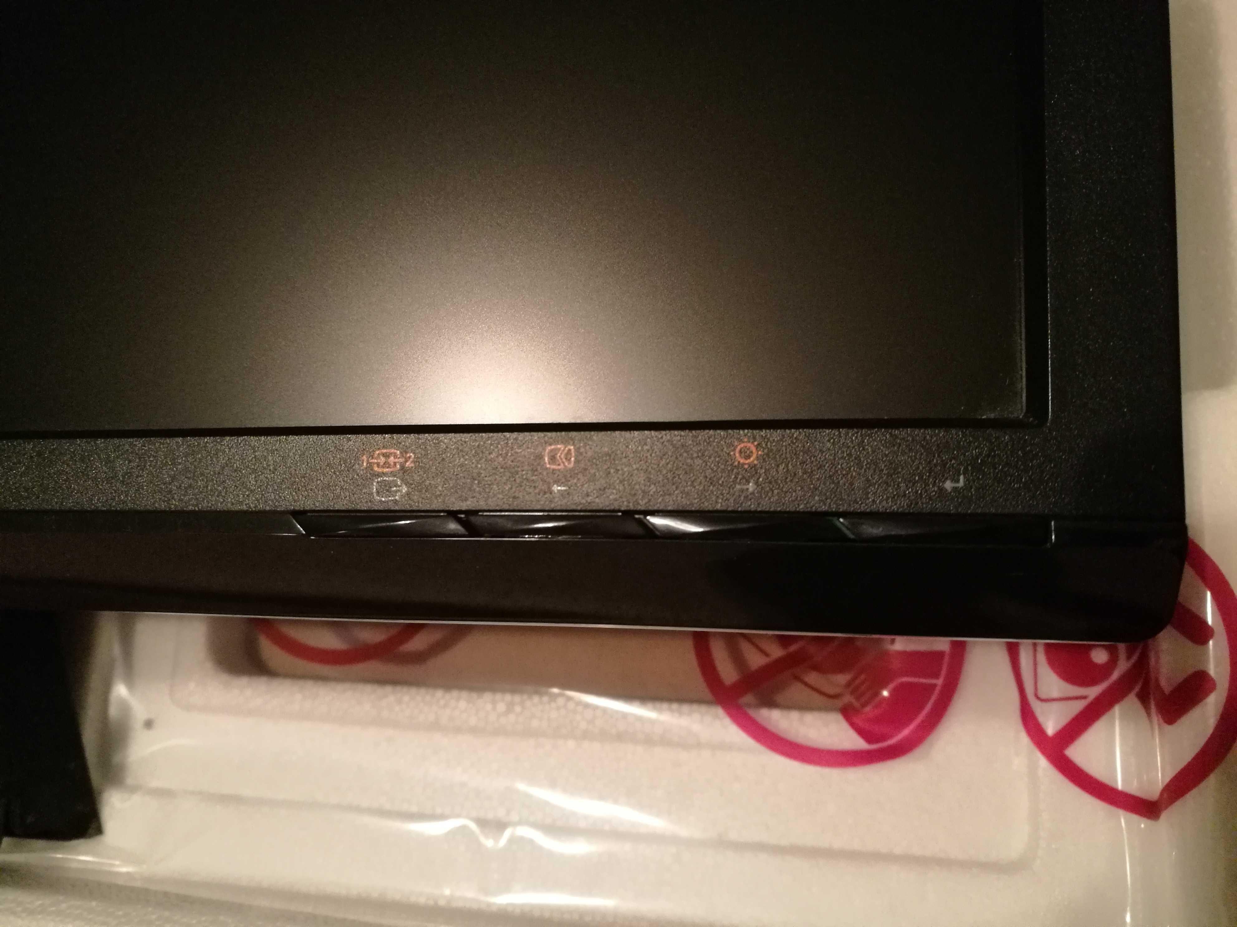 Монитор Lenovo L2230x