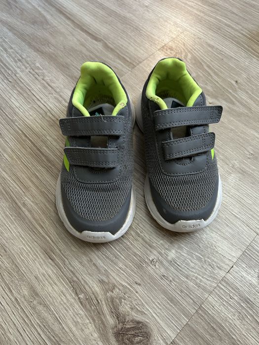 Детски обувки 20-28 номер