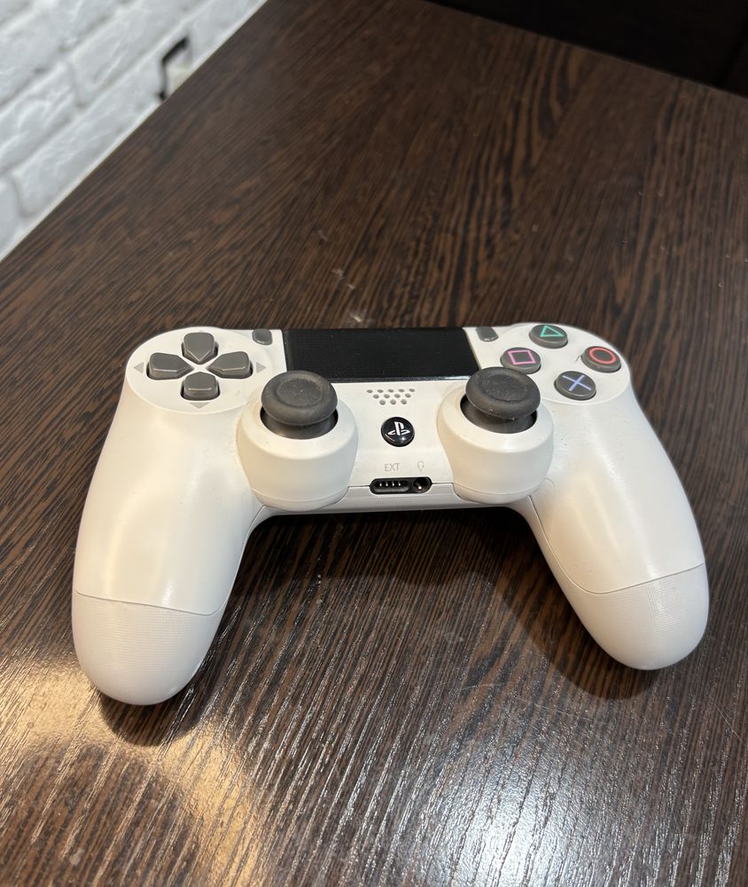 Геймпад от Play Station 4