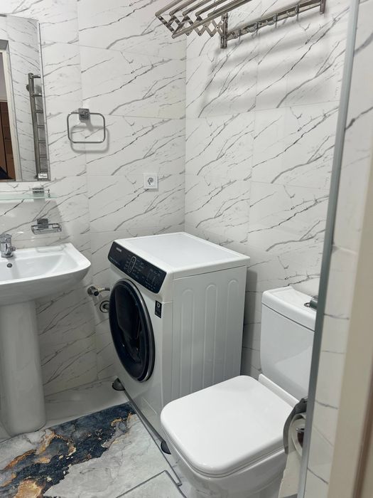 Аренда квартира ЖК Зарафшон 3 комнатная