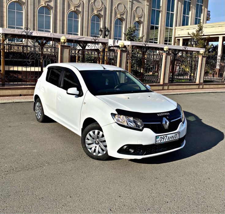 Renault Sandero 2014/1,6/122,000km