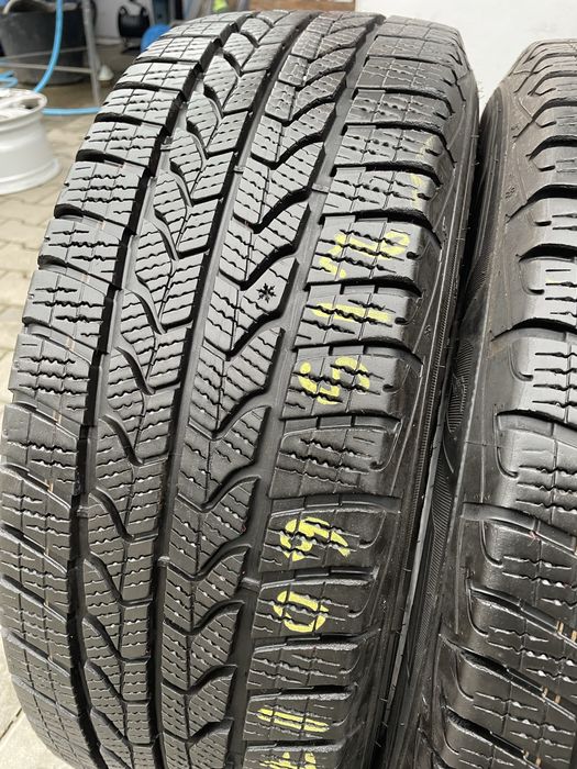 Cauciucuri 215/60R17C Goodyear, anvelope iarna 215/60/17C Goodyear