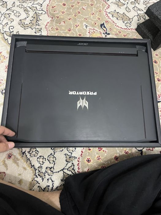 Predator 17 core i7 gtx 1060