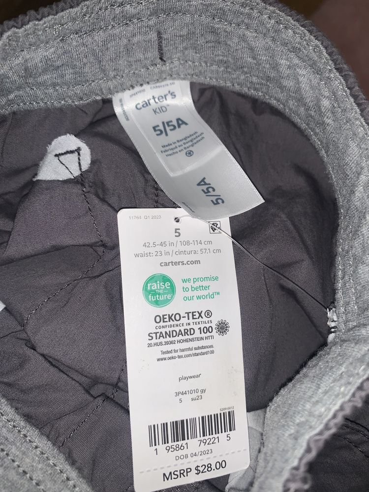 Детский брюк Carter’s.