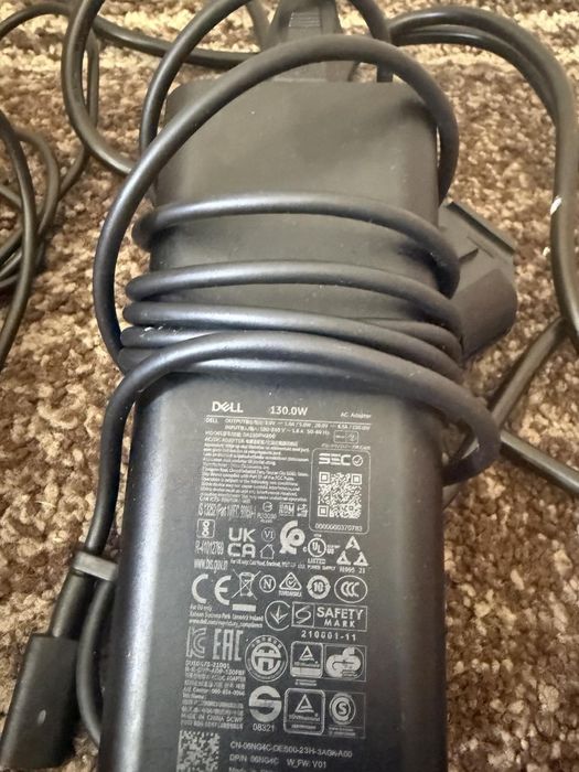 Две захранвания/ Зарядно за лаптоп Dell-45W и 130w