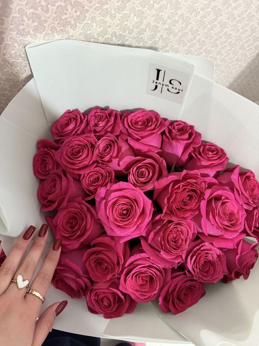 25 шт Голландские свежие розы