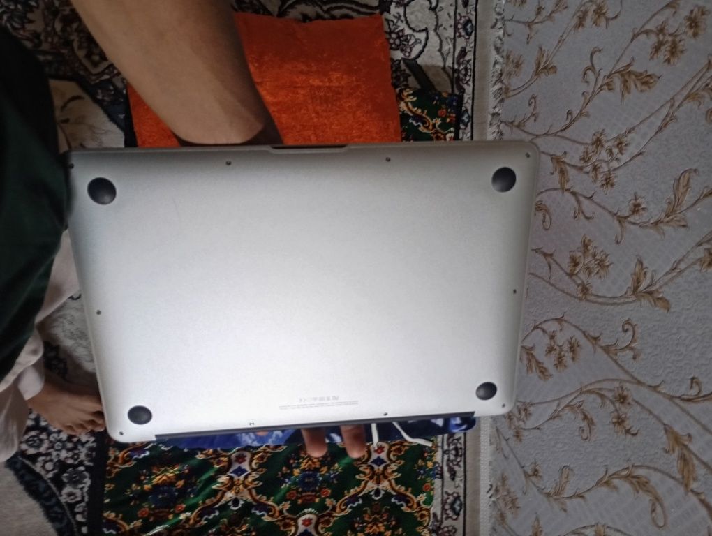 MacBook Air 8/256