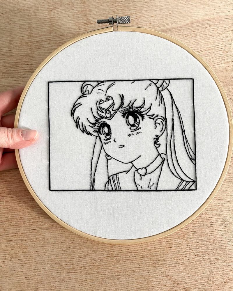 Gherghef brodat cu Sailor Moon